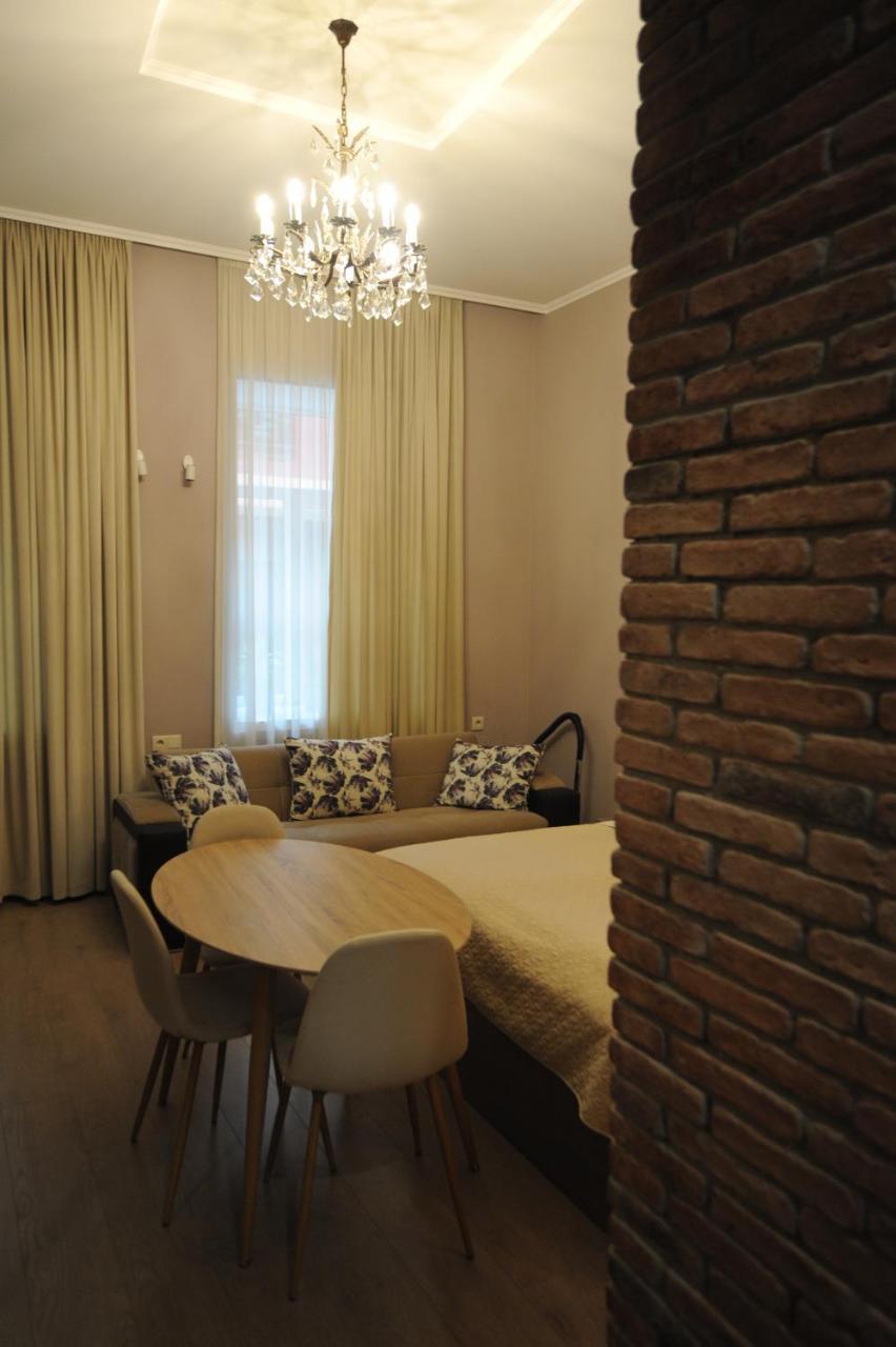 Old Tbilisi Metekhi One Room 外观 照片