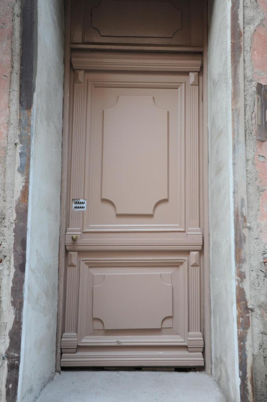 Old Tbilisi Metekhi One Room 外观 照片
